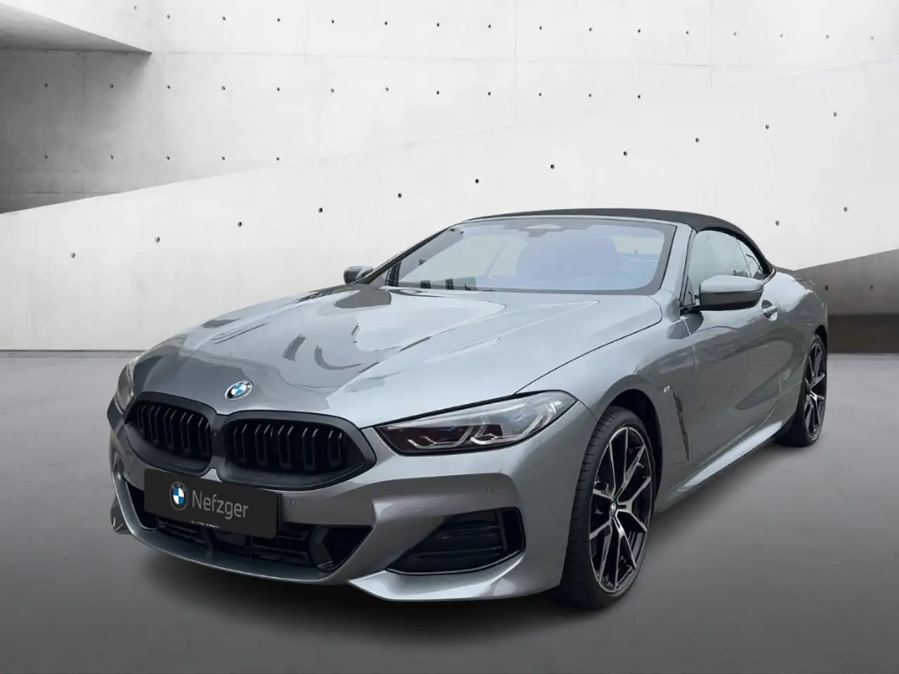 BMW 840