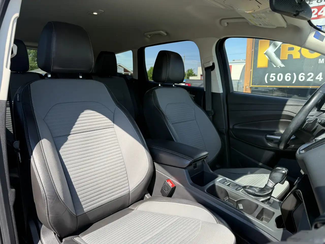 Ford Escape photo Ford Escape