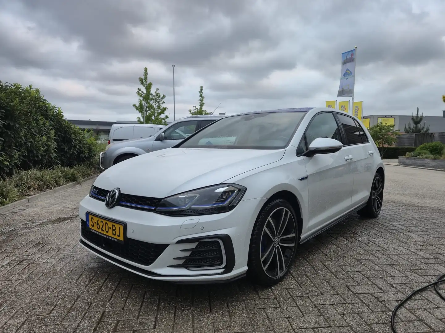 Volkswagen Golf Golf 1.4 TSI PHEV GTE Wit - 1