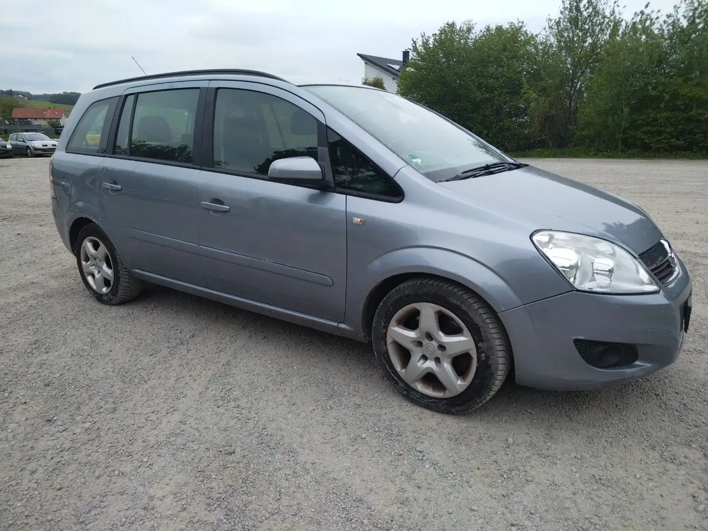 Opel Zafira B 1.9 CDTI Edition+AUTOMATIK+KLIMA+EURO 4 Silber - 2