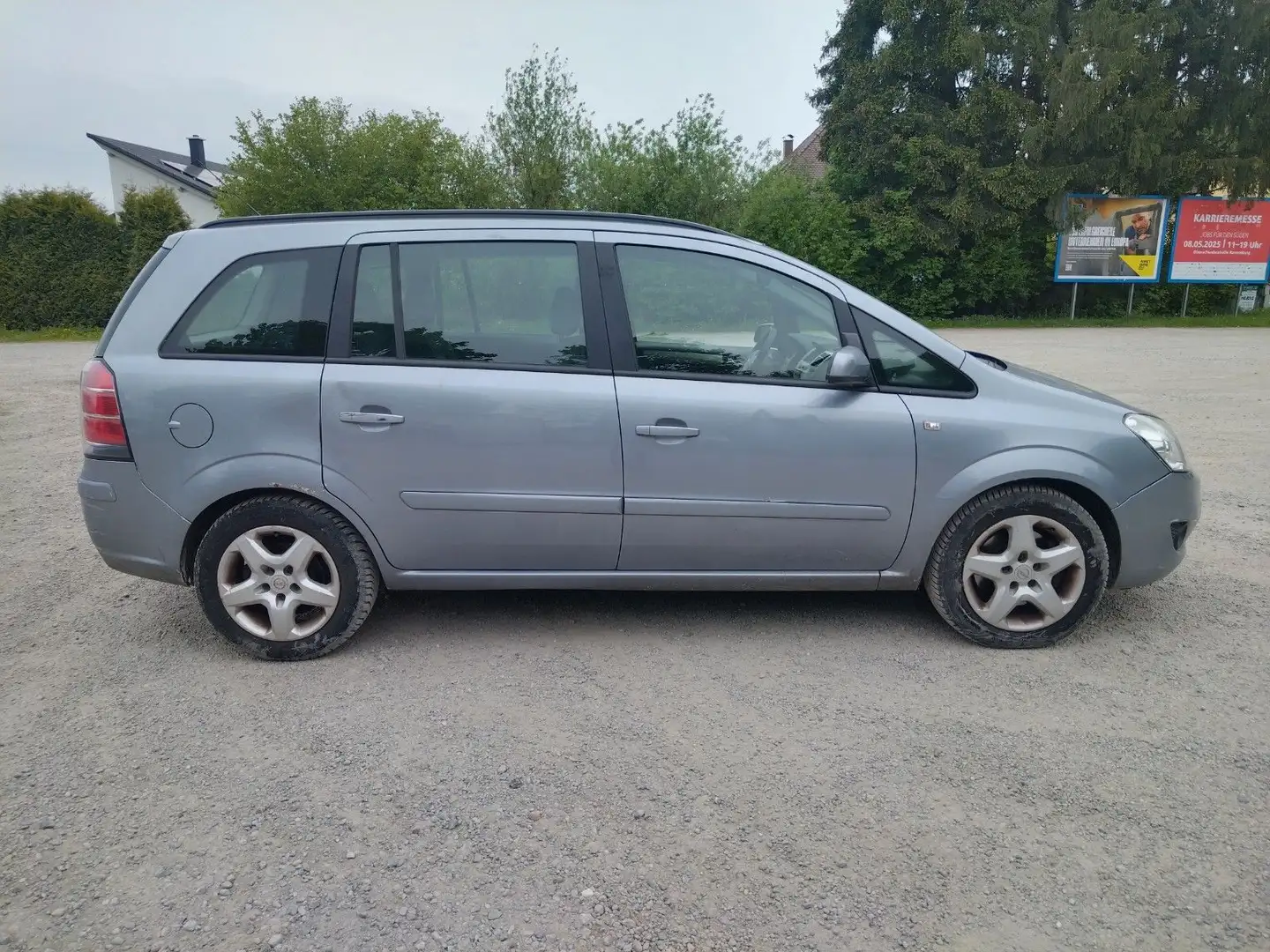 Opel Zafira B 1.9 CDTI Edition+AUTOMATIK+KLIMA+EURO 4 Silber - 1