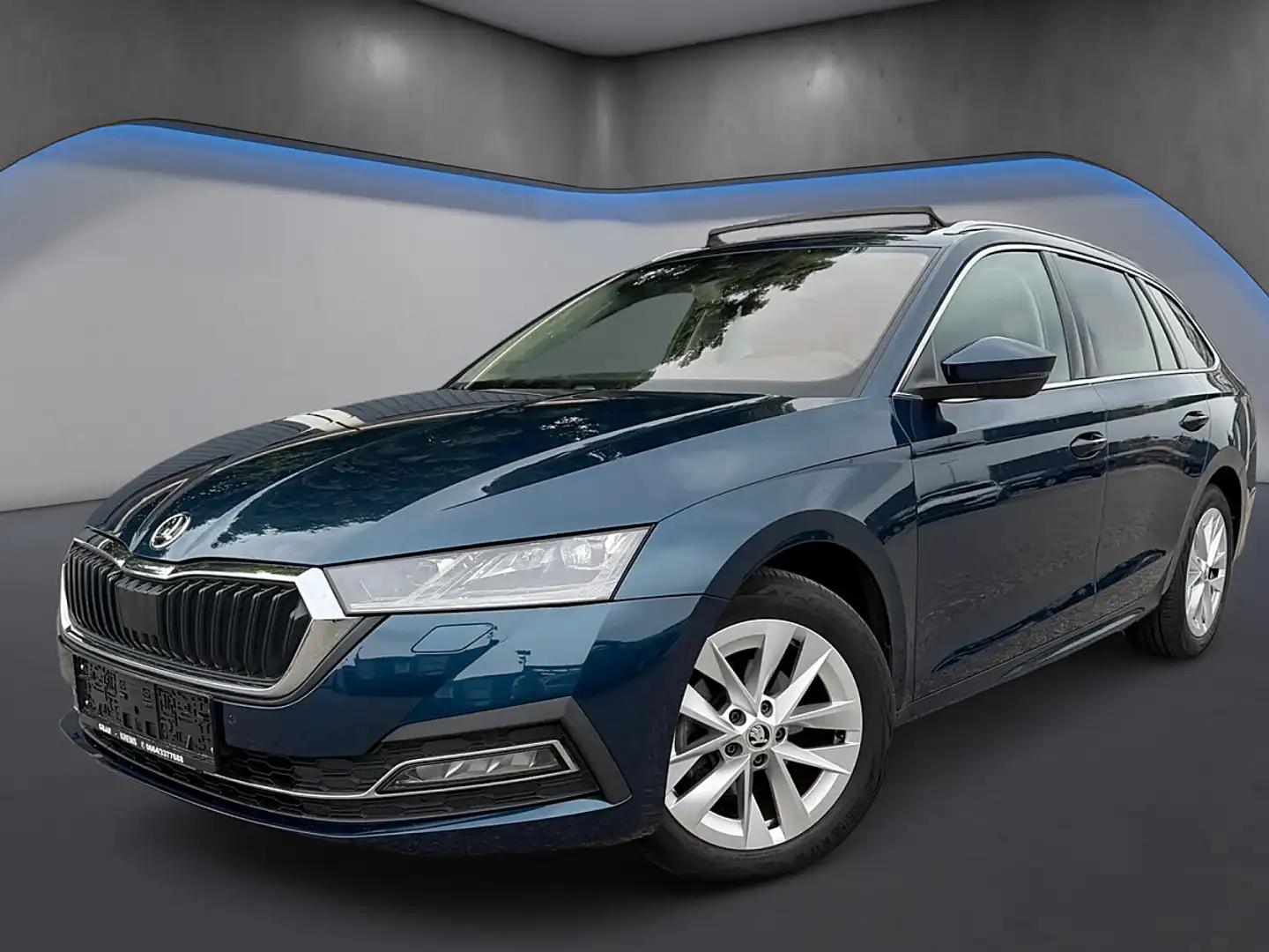 Skoda Octavia Combi 2,0 TDI Style DSG*Pano*Virtual*Matrix*ACC* Blau - 2