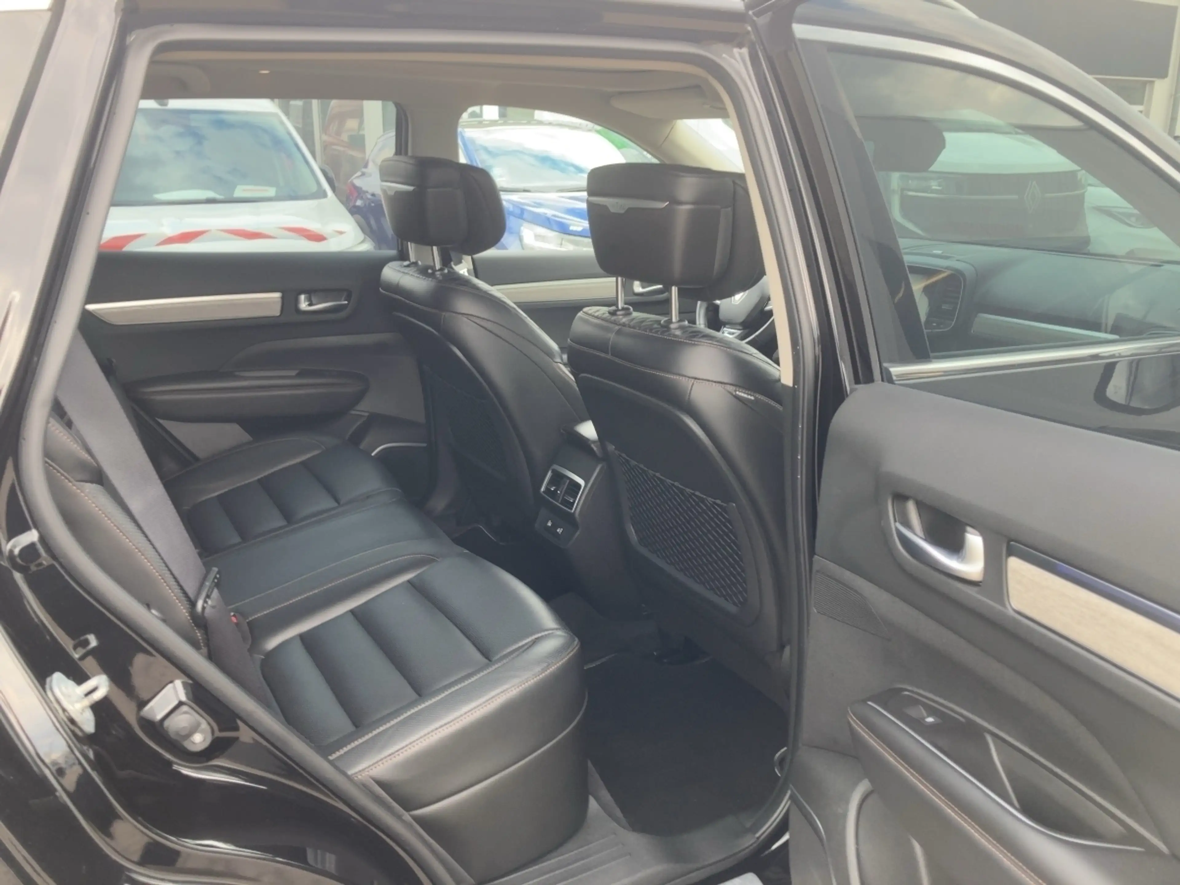 Renault Koleos II Initiale Paris 2.0 BLUE dCi 185 4WD — photo 12