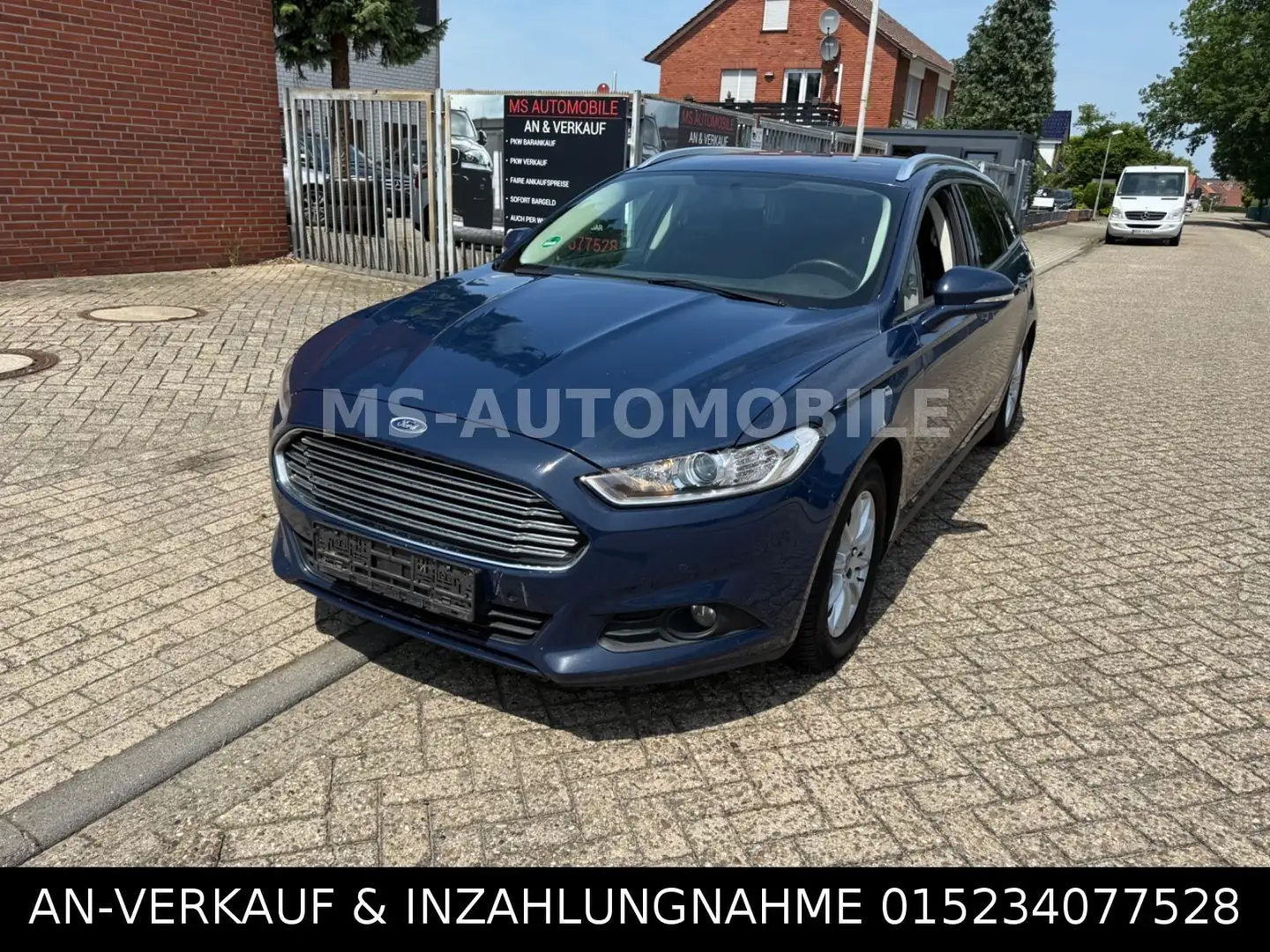 Ford Mondeo Turnier Business Edition Blau - 1