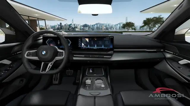 BMW 5 Series view 9