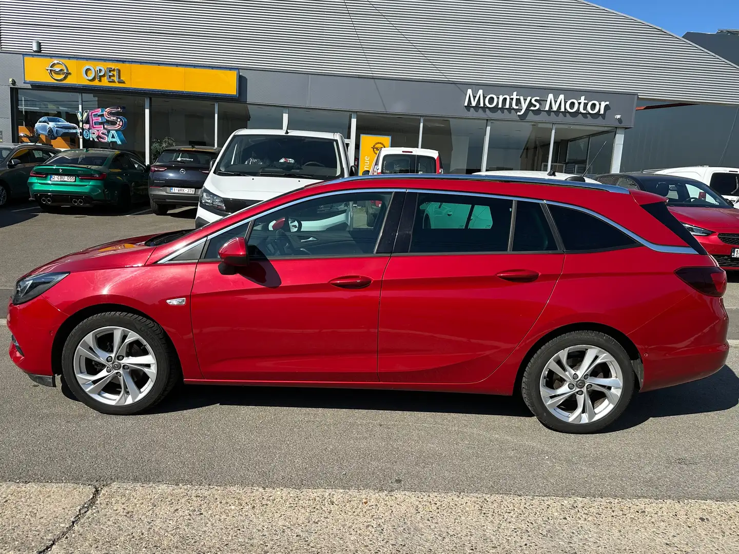 Opel Astra Astra Sports Tourer 1.5 Turbo D Elegance S/S Rouge - 1