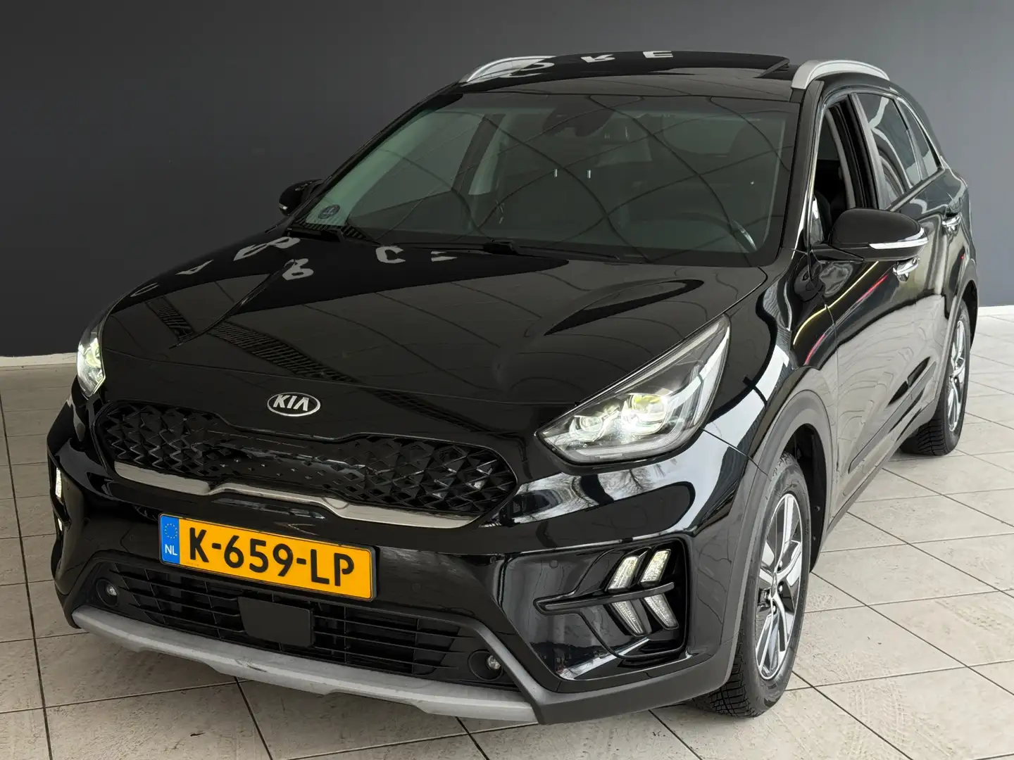 Kia Niro 1.6 GDi Hybrid ExecutiveLine Schuifdak|Stoelventil Schwarz - 2