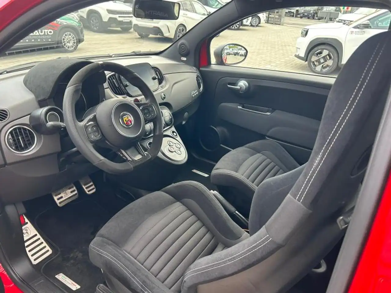 Abarth 695 1.4 t-jet Competizione 180cv auto 6