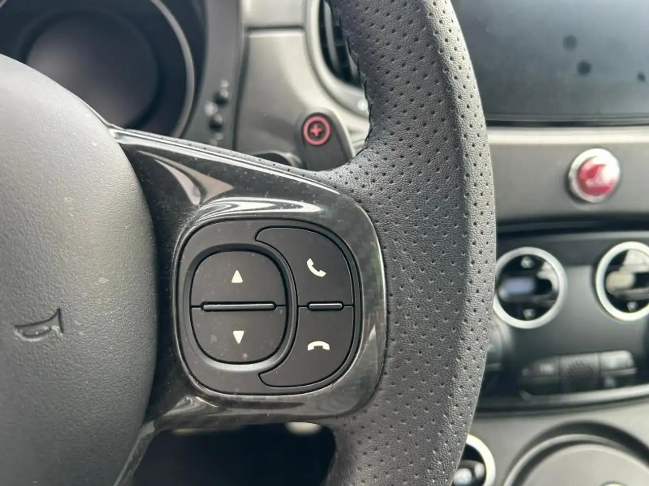 Abarth 695 1.4 t-jet Competizione 180cv auto 11