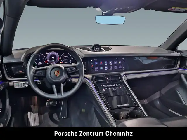 Porsche Panamera view 7