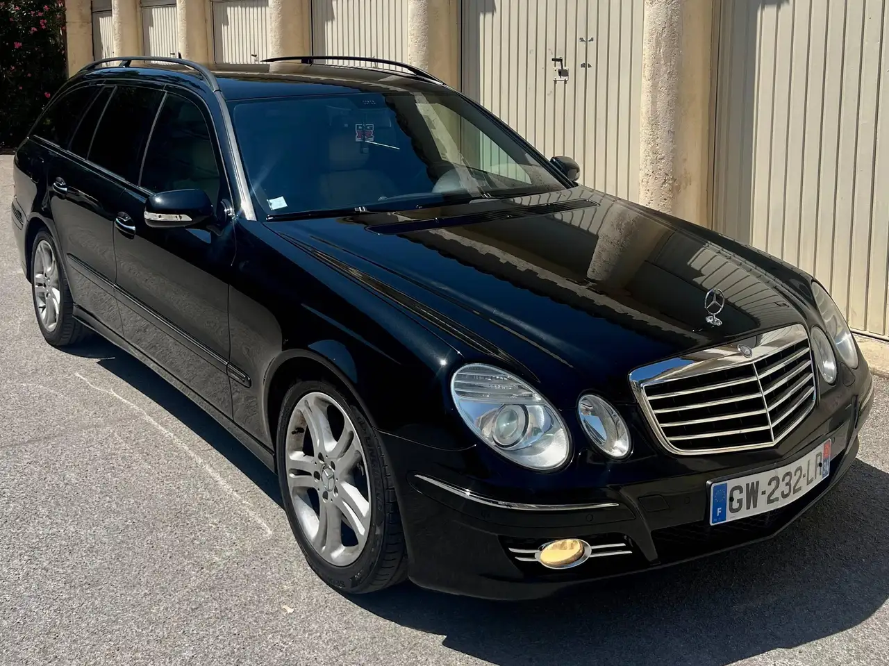 Mercedes-Benz E 280