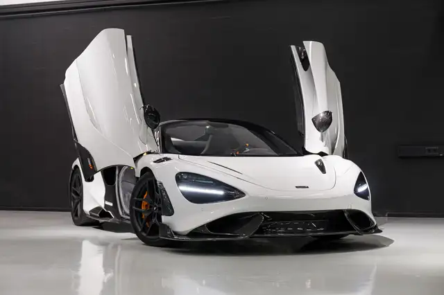 McLaren 765LT 4.0 V8 Spider | MSO Cirrus Grey | New Servic