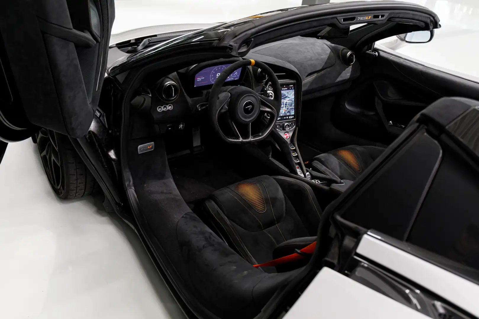 McLaren Sonstige 765LT 4.0 V8 Spider | MSO Cirrus Grey | New Servic Grau - 2