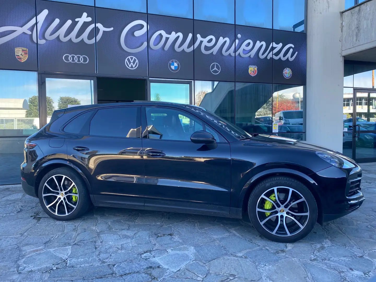 Porsche Cayenne 3.0 e-hybrid / Tetto apribile / service Porsche - 2