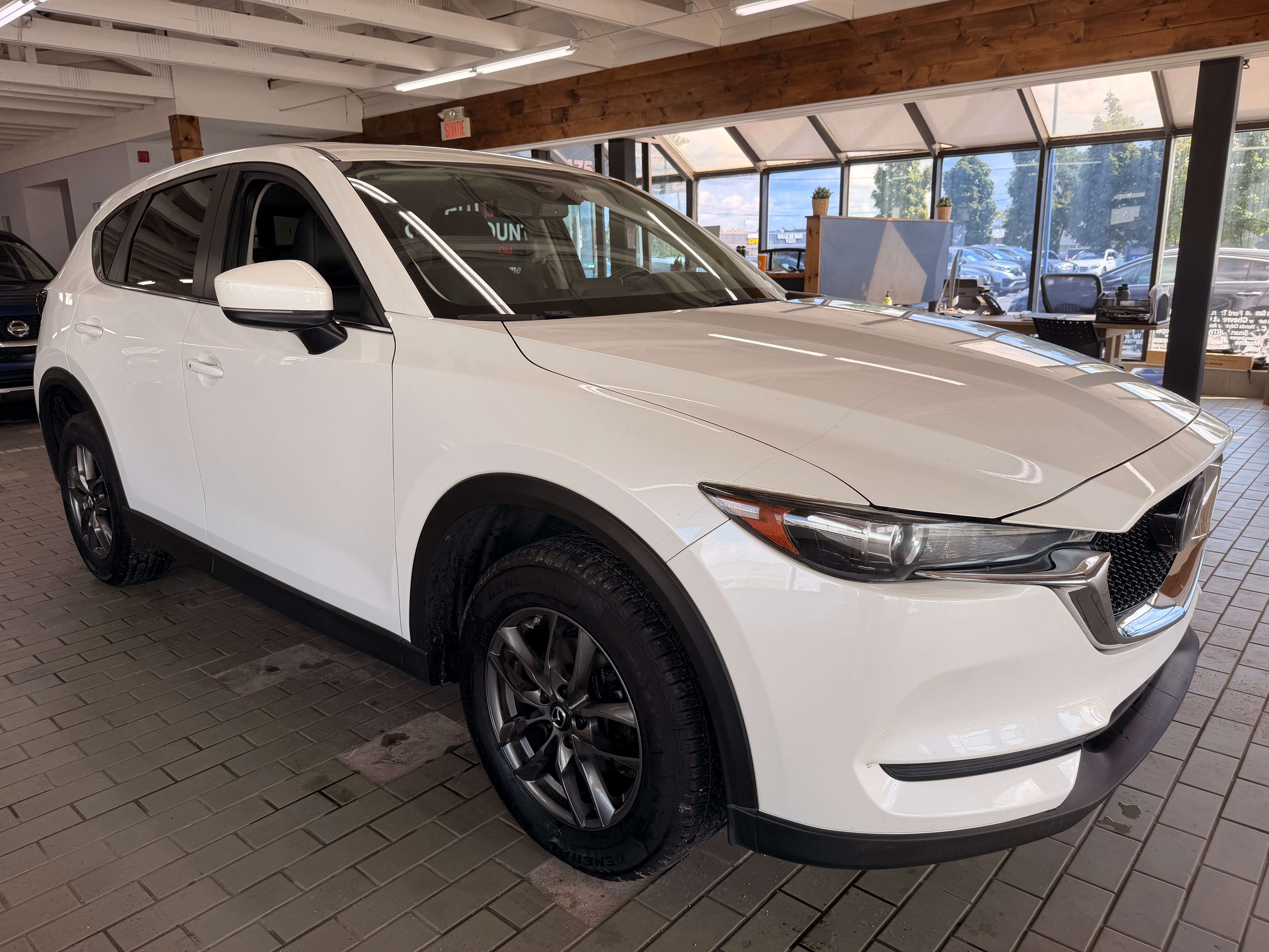 2020 Mazda CX-5 GS - Image 9