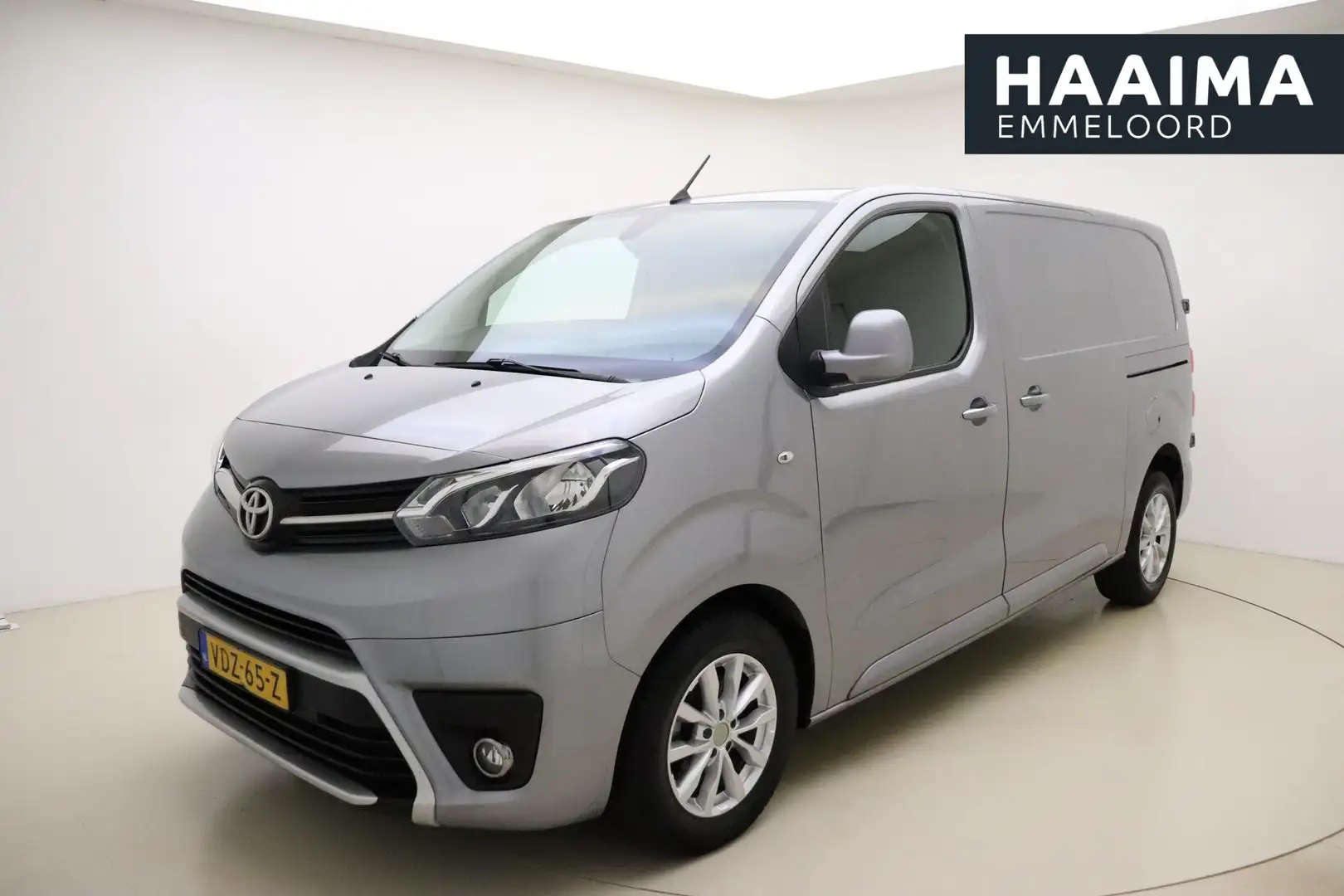 Toyota Proace 2.0 D-4D Professional Lengte 2 | Automaat | Naviga - 1