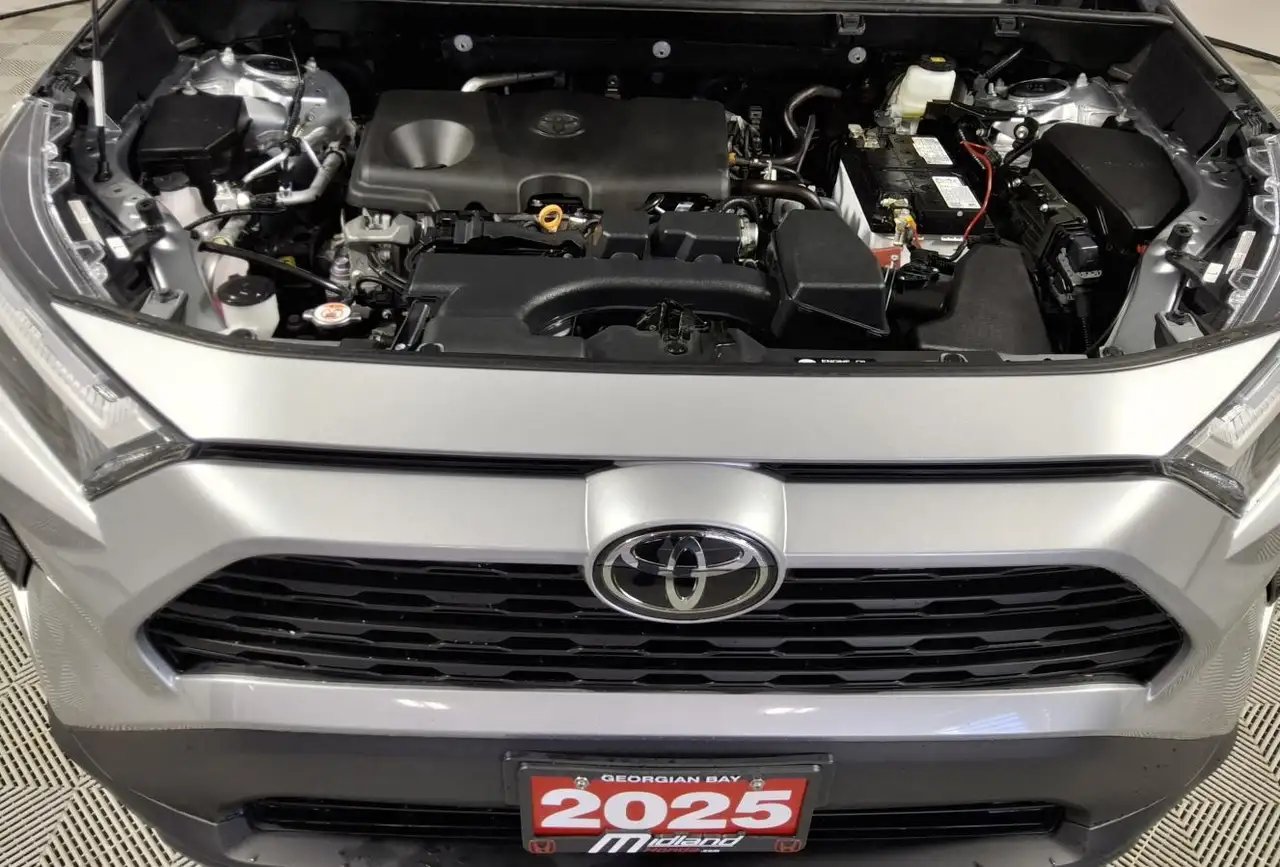 Toyota RAV 4 снимка Toyota RAV 4