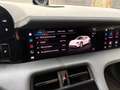 Porsche Taycan 4 Cross Turismo Plateado - thumbnail 24
