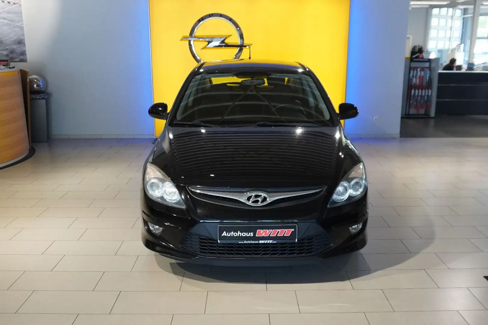 Hyundai i30 1.4 °Facelift°Klima°Allwetter°Scheckheft° Schwarz - 2