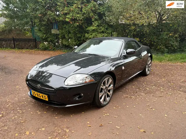 Jaguar XK 4.2 V8 Convertible / Navi / leder / Xenon / Automa