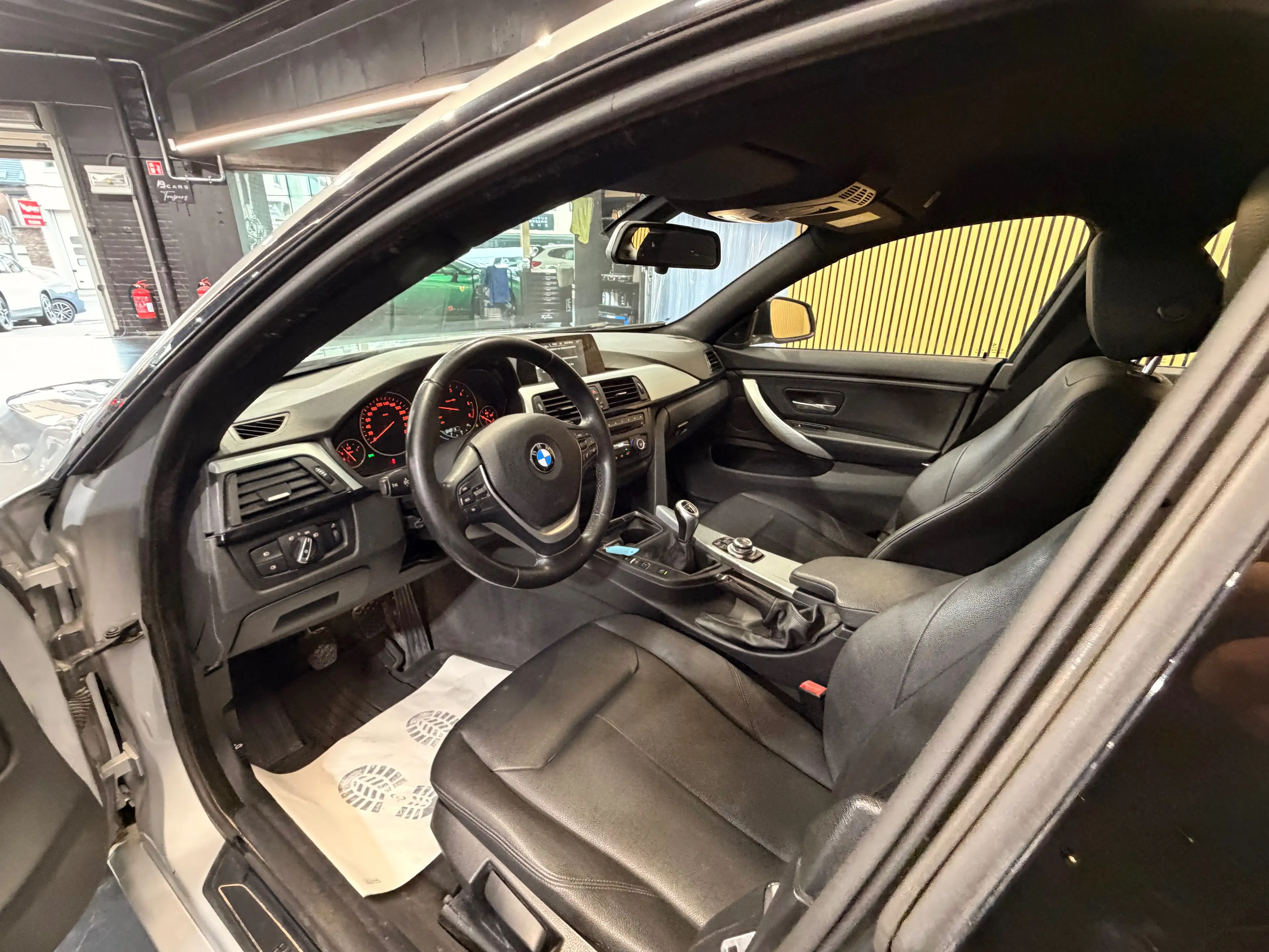 BMW 418 D * Gran Coupé * GARANTIE 12 MOIS * 1ER PROP * JANTE M PACK LOOK * — photo 9