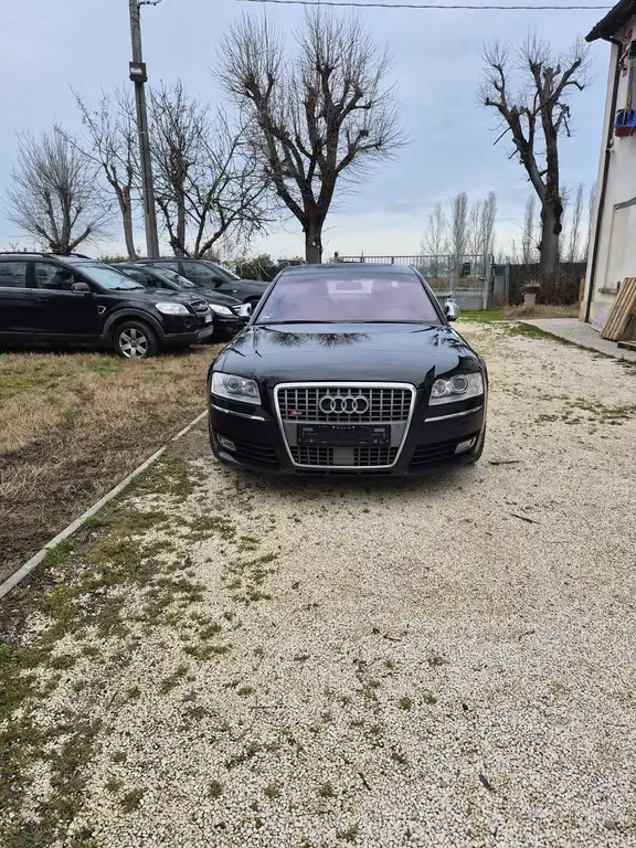 Audi S8 2010 из Европы — купить под ключ