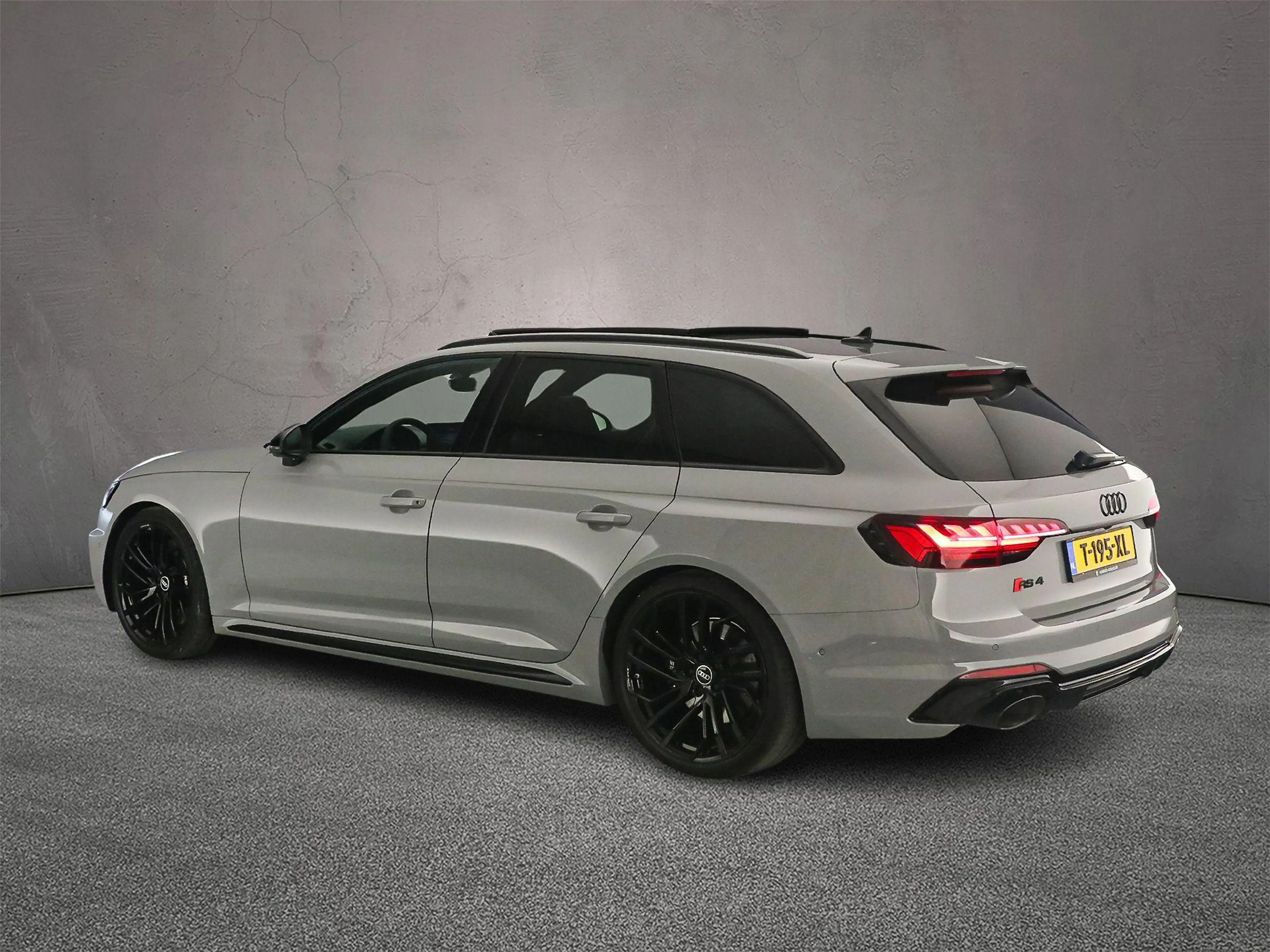 Audi RS4 A4 Avant 2.9 TFSI quattro competition plus kuipsto — photo 3