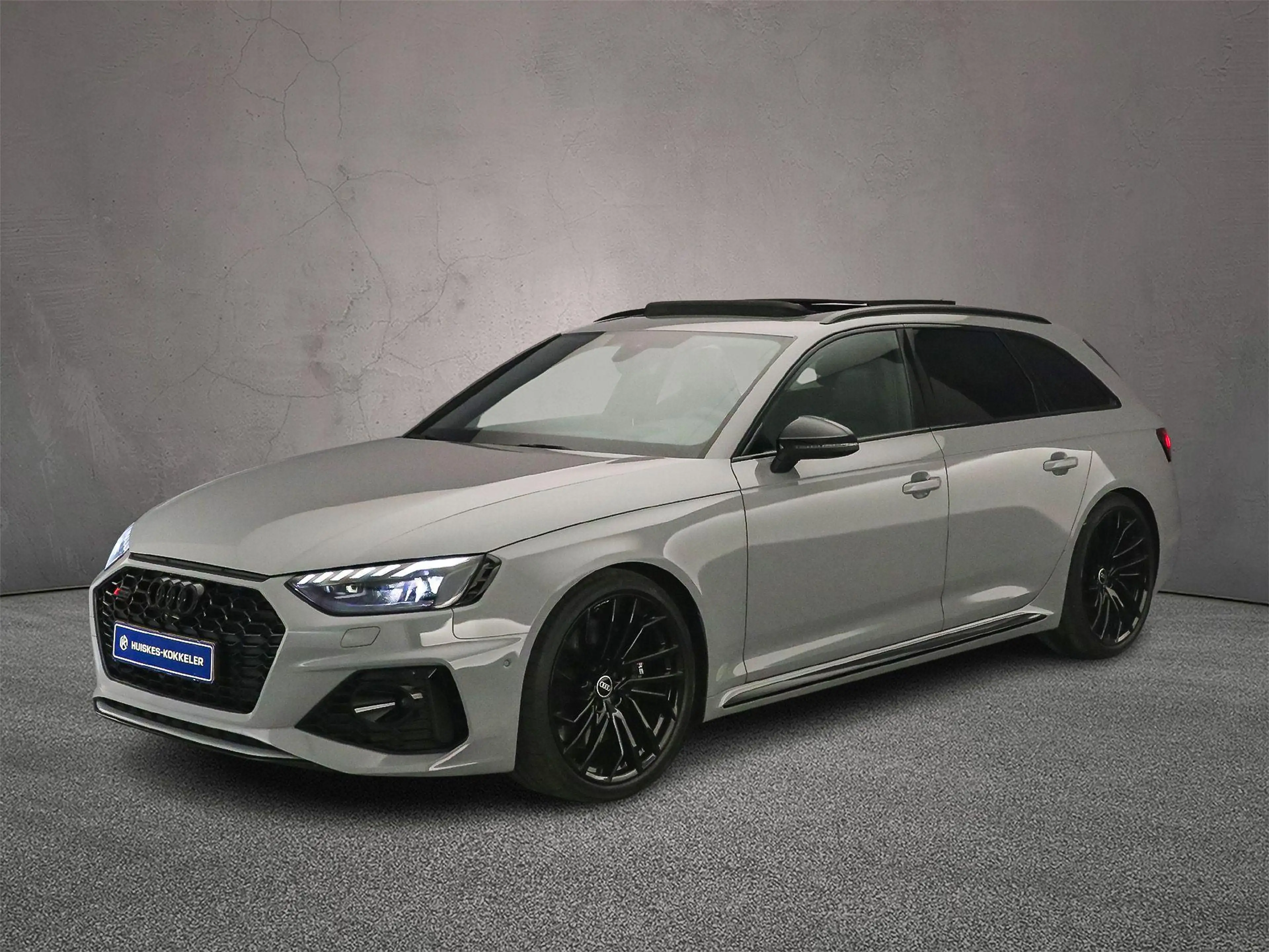 Audi RS4 A4 Avant 2.9 TFSI quattro competition plus kuipsto