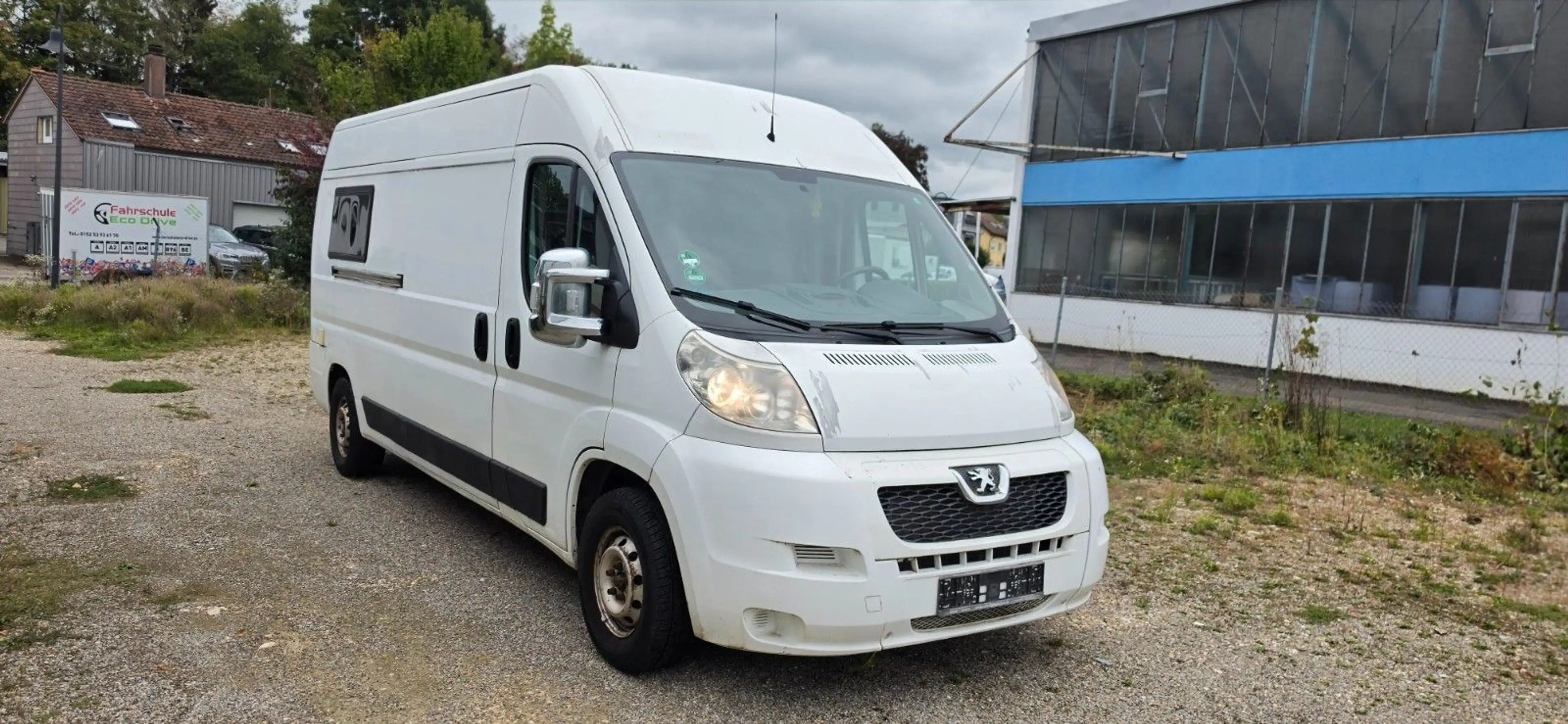 Peugeot Boxer HDi AVANTAGE*CAMPER*BETT*KLIMA*WASSER* — photo 3