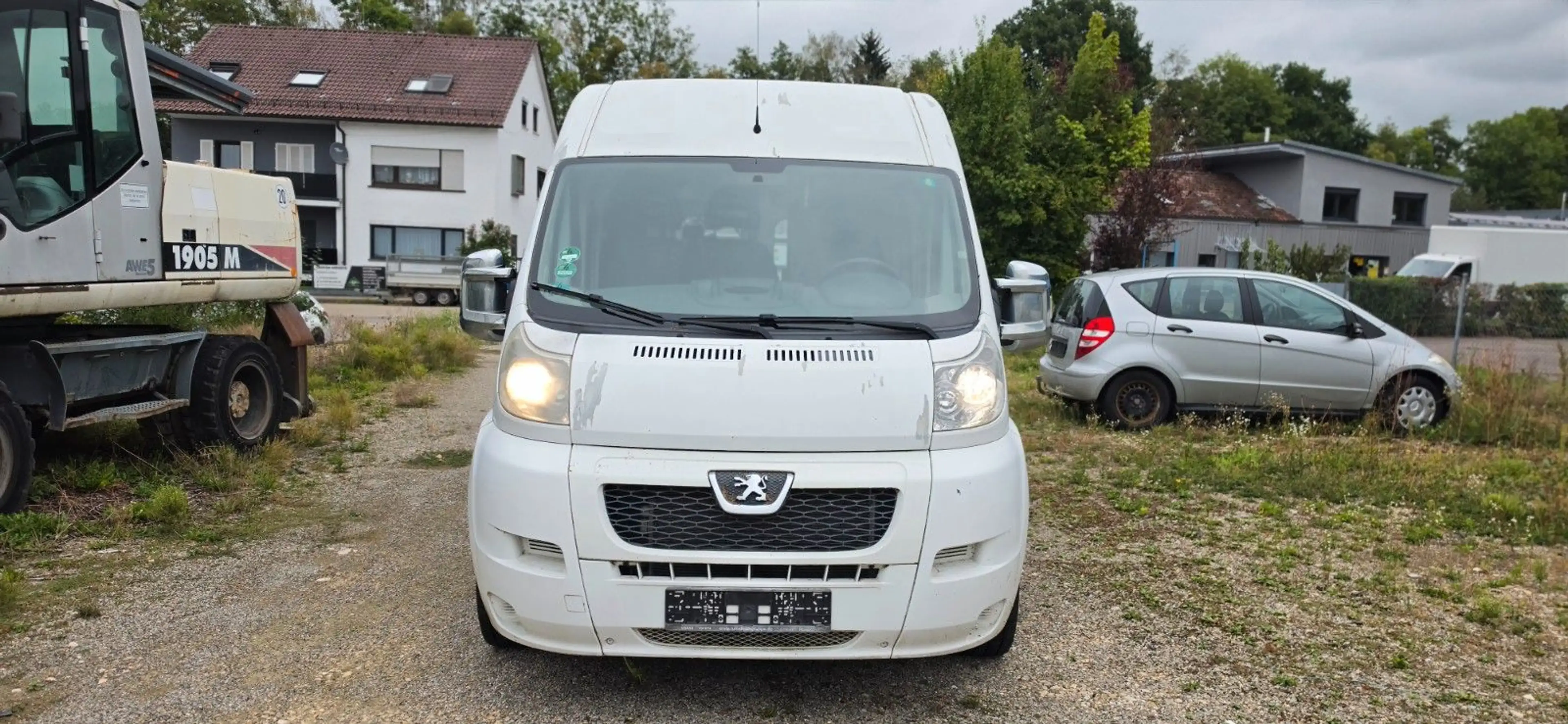 Peugeot Boxer HDi AVANTAGE*CAMPER*BETT*KLIMA*WASSER* — photo 2