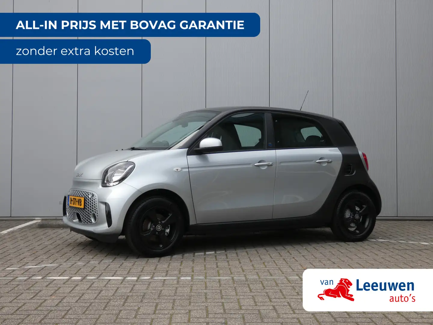 smart forFour EQ 17,7KWh | Cruise control | 15" | Automatische a Grijs - 1