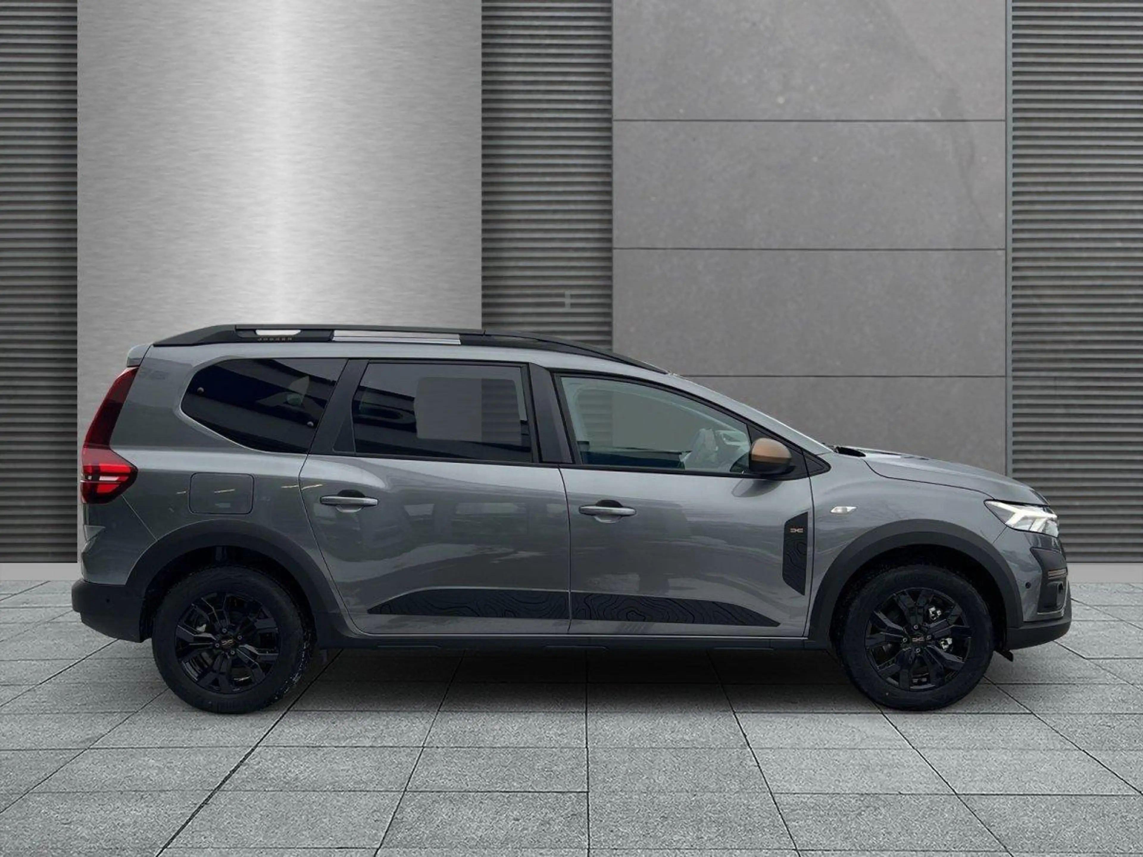 Dacia Jogger Extreme+ 7-S SHZ+RFK+Carplay Hybrid 140 104 kW ... — photo 2