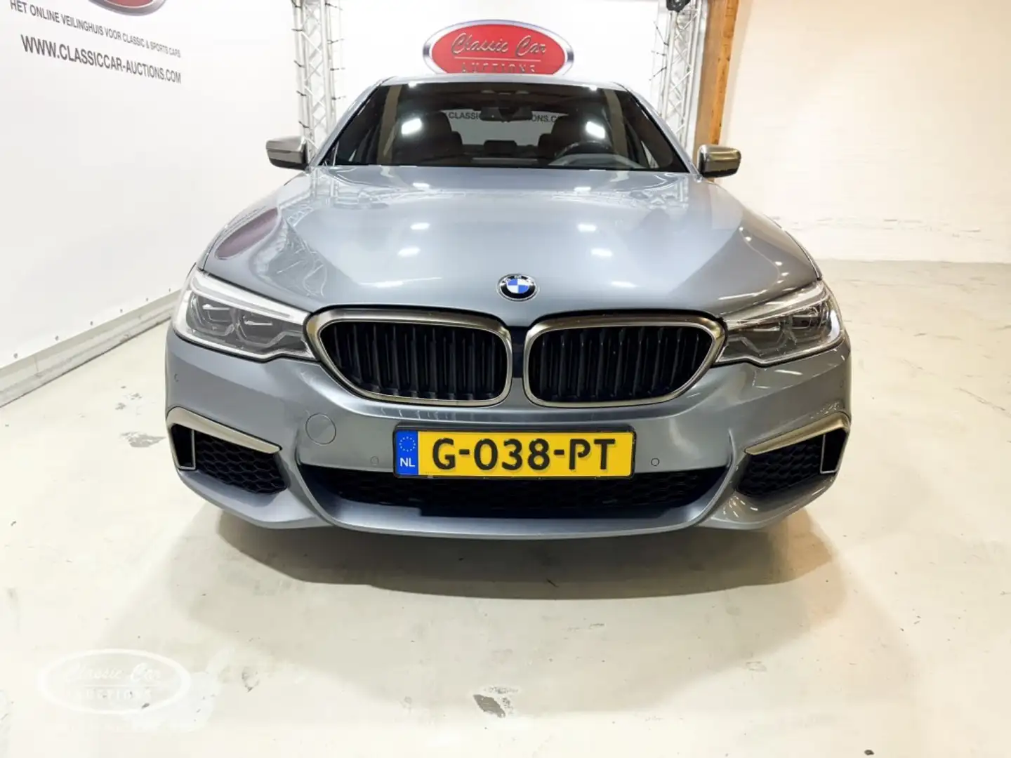 BMW M550 M550D X Drive  - ONLINE AUCTION Gris - 2