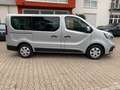 Renault Trafic Combi L1H1 3,0t  Life  9Sitzer LED Plateado - thumbnail 3