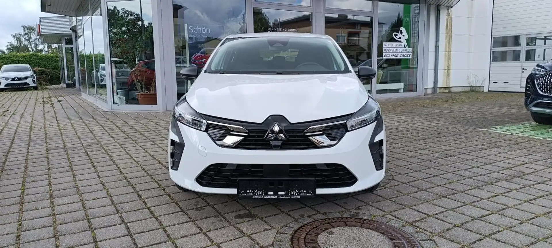 Mitsubishi Colt 1.0 Aktions Fahrzeug Weiß - 2