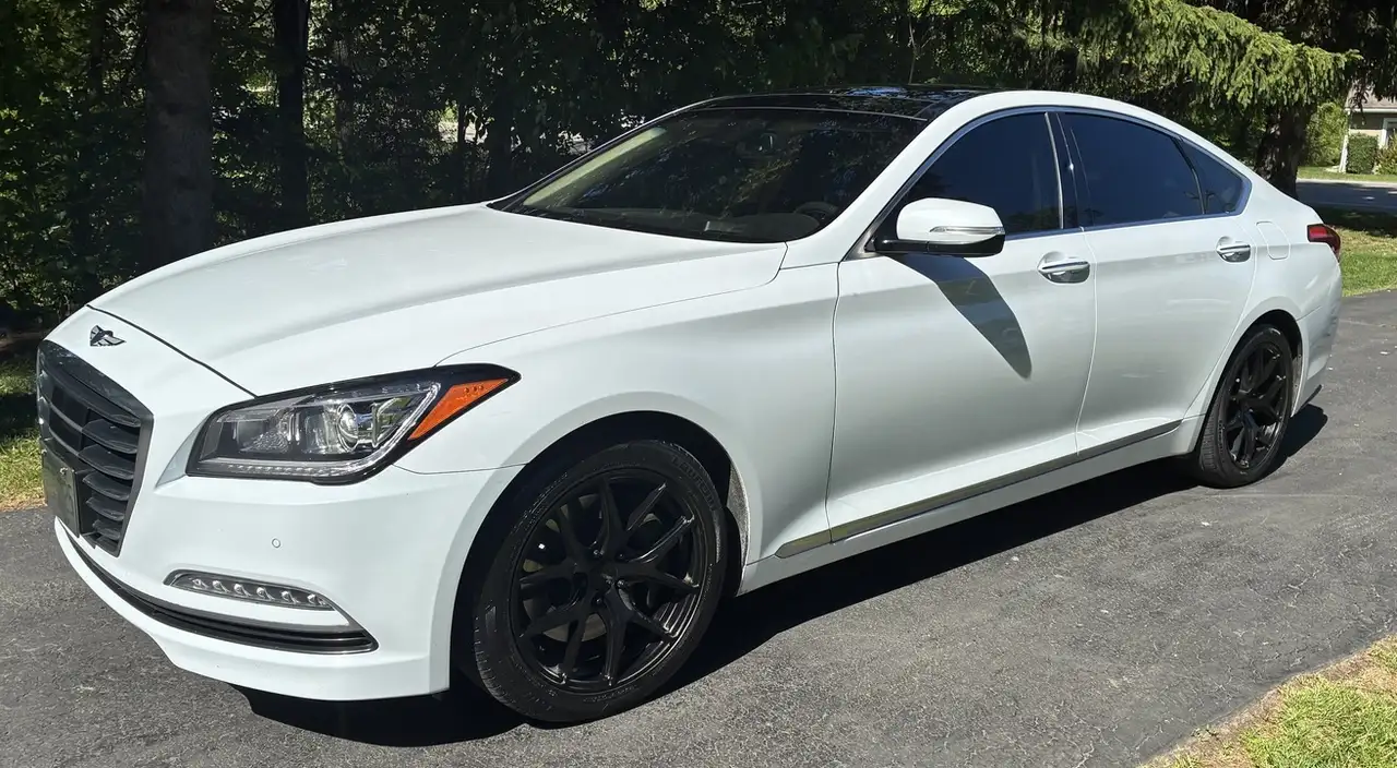 2017 Genesis G80