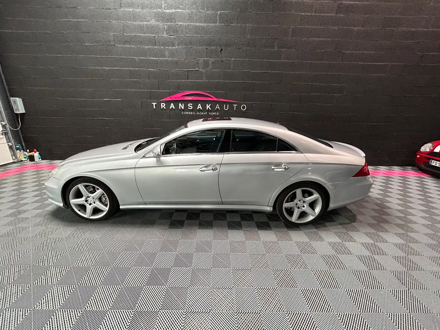 Mercedes-Benz CLS AMG A Gri - 2
