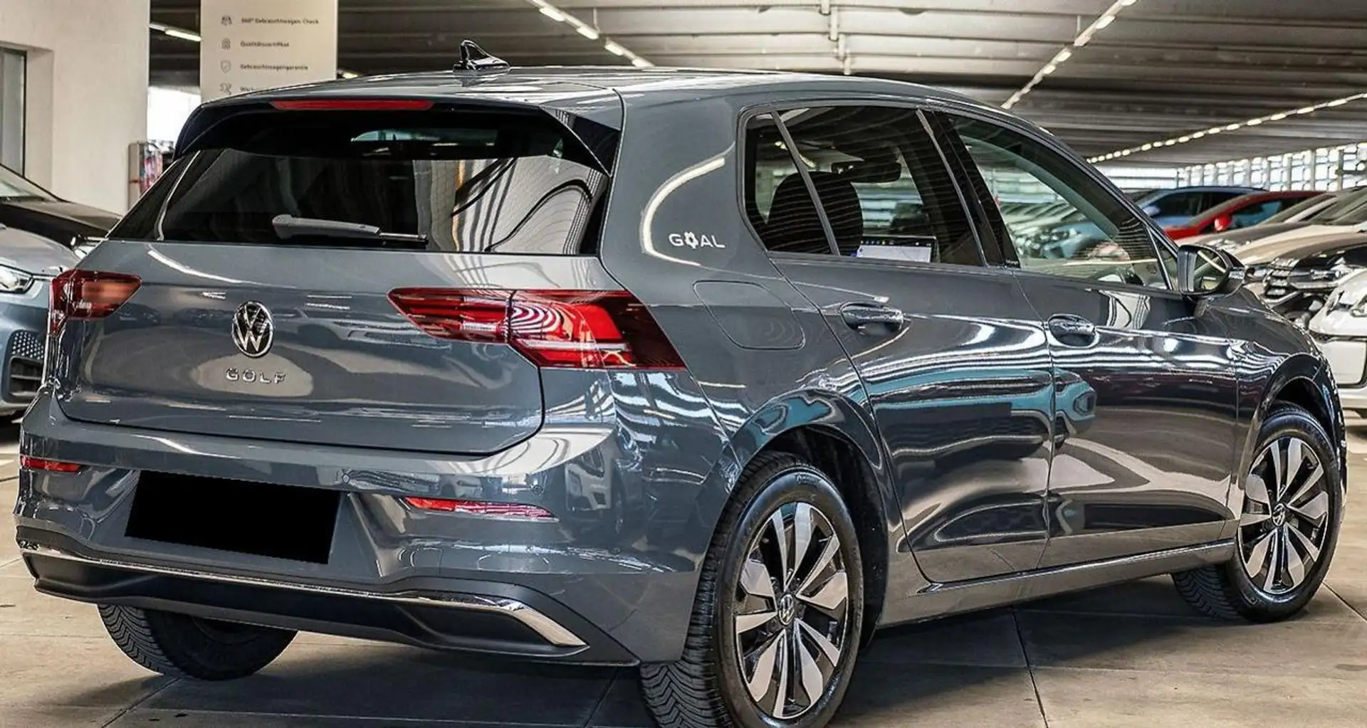 Volkswagen Golf 8..5 1.5 TSI GOAL LED NAVI Grigio - 2