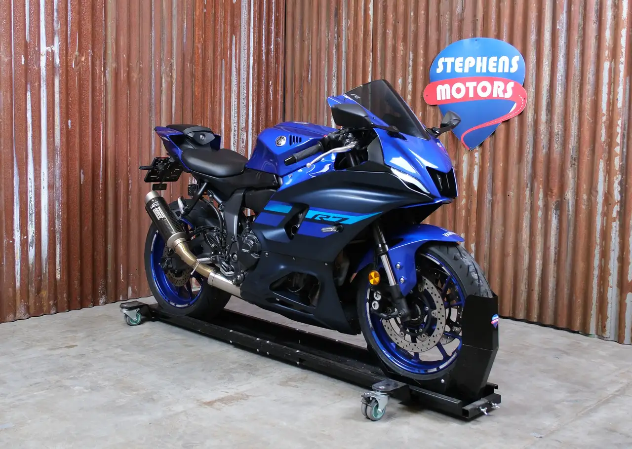 Yamaha YZF-R7
