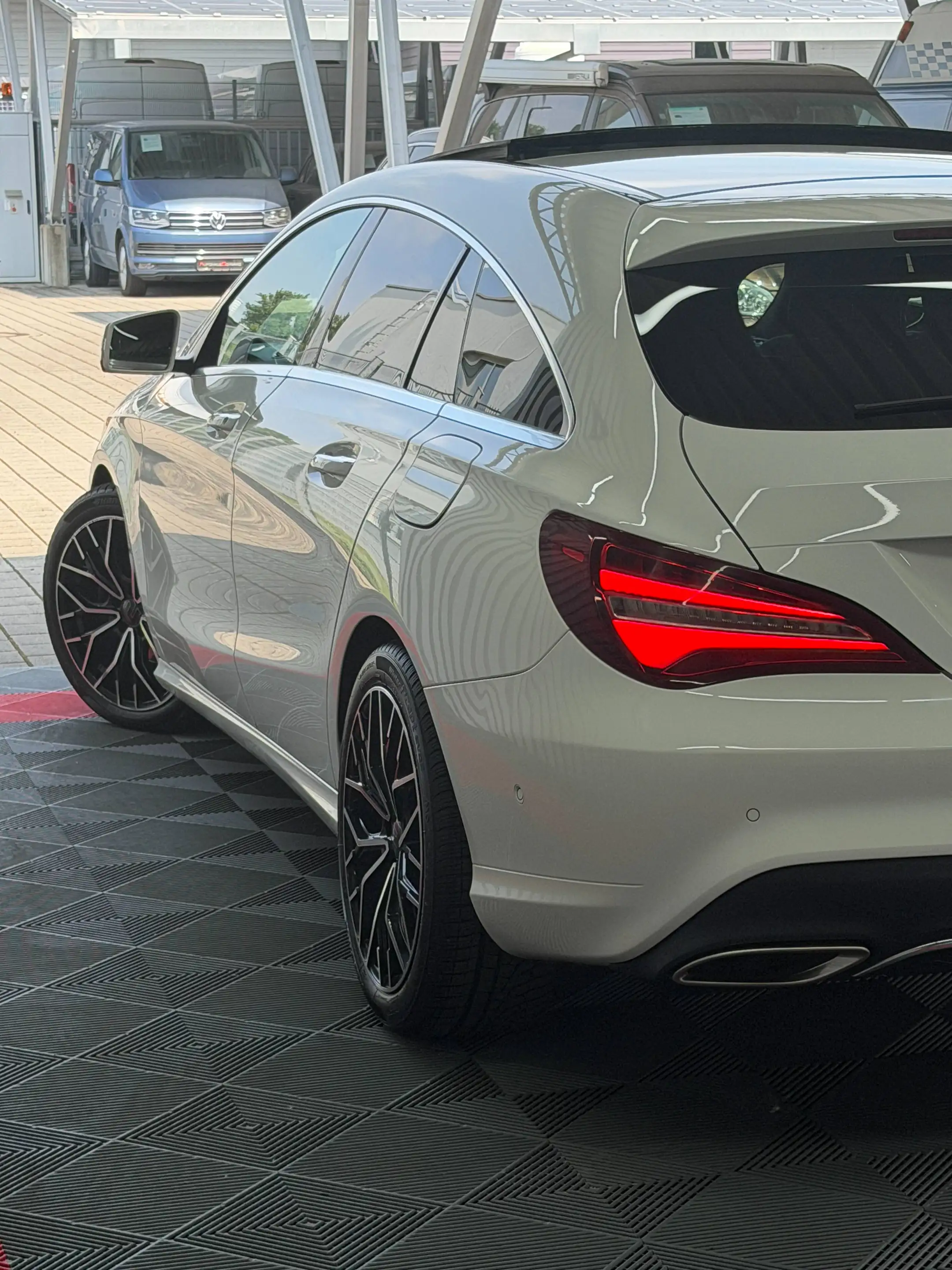 Mercedes-Benz CLA 220 CLA 220 CDI 4Matic SB Pano Led Kamera AHK StdHeiz. — photo 12