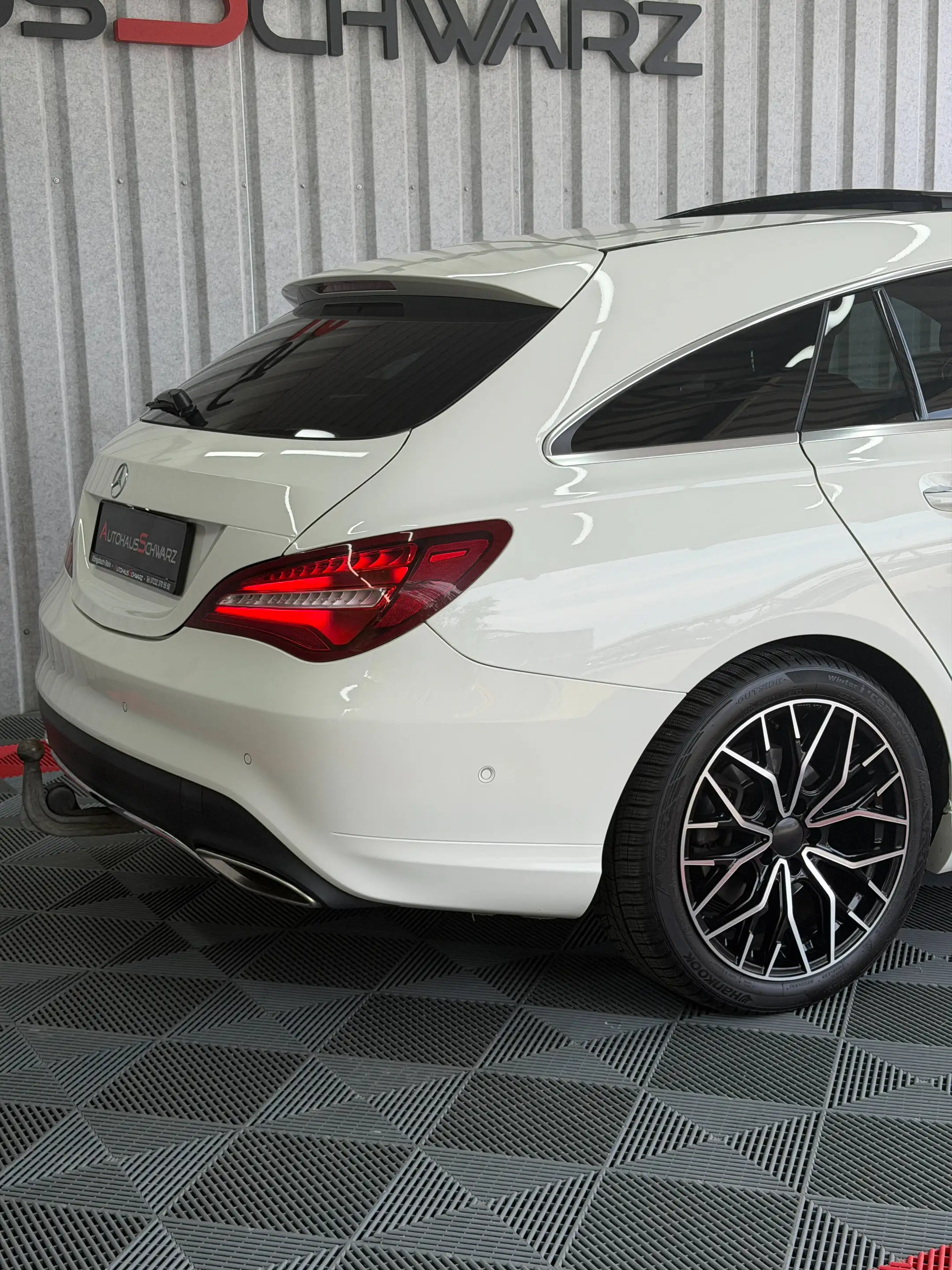 Mercedes-Benz CLA 220 CLA 220 CDI 4Matic SB Pano Led Kamera AHK StdHeiz. — photo 11