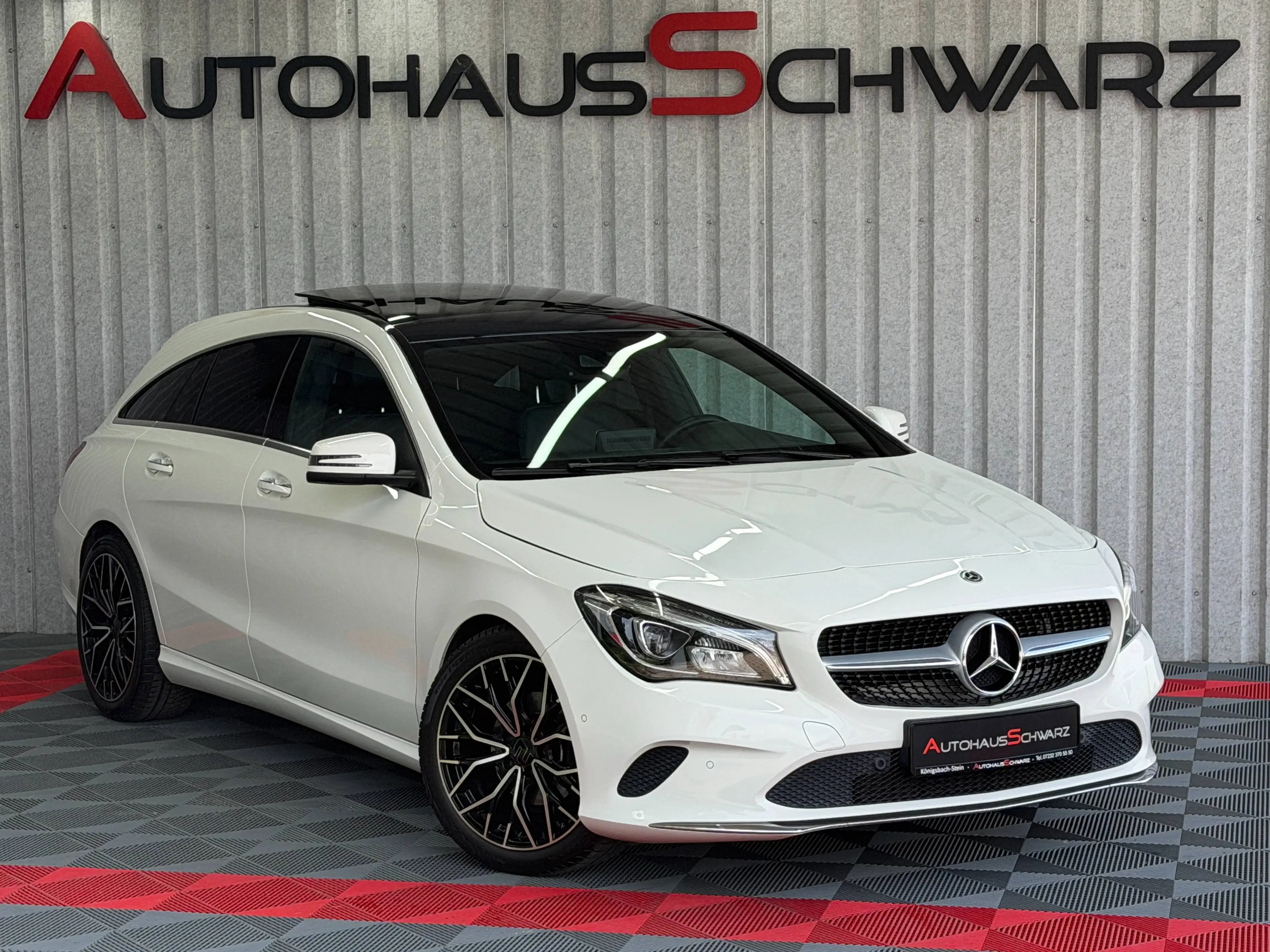 Mercedes-Benz CLA 220 CLA 220 CDI 4Matic SB Pano Led Kamera AHK StdHeiz.