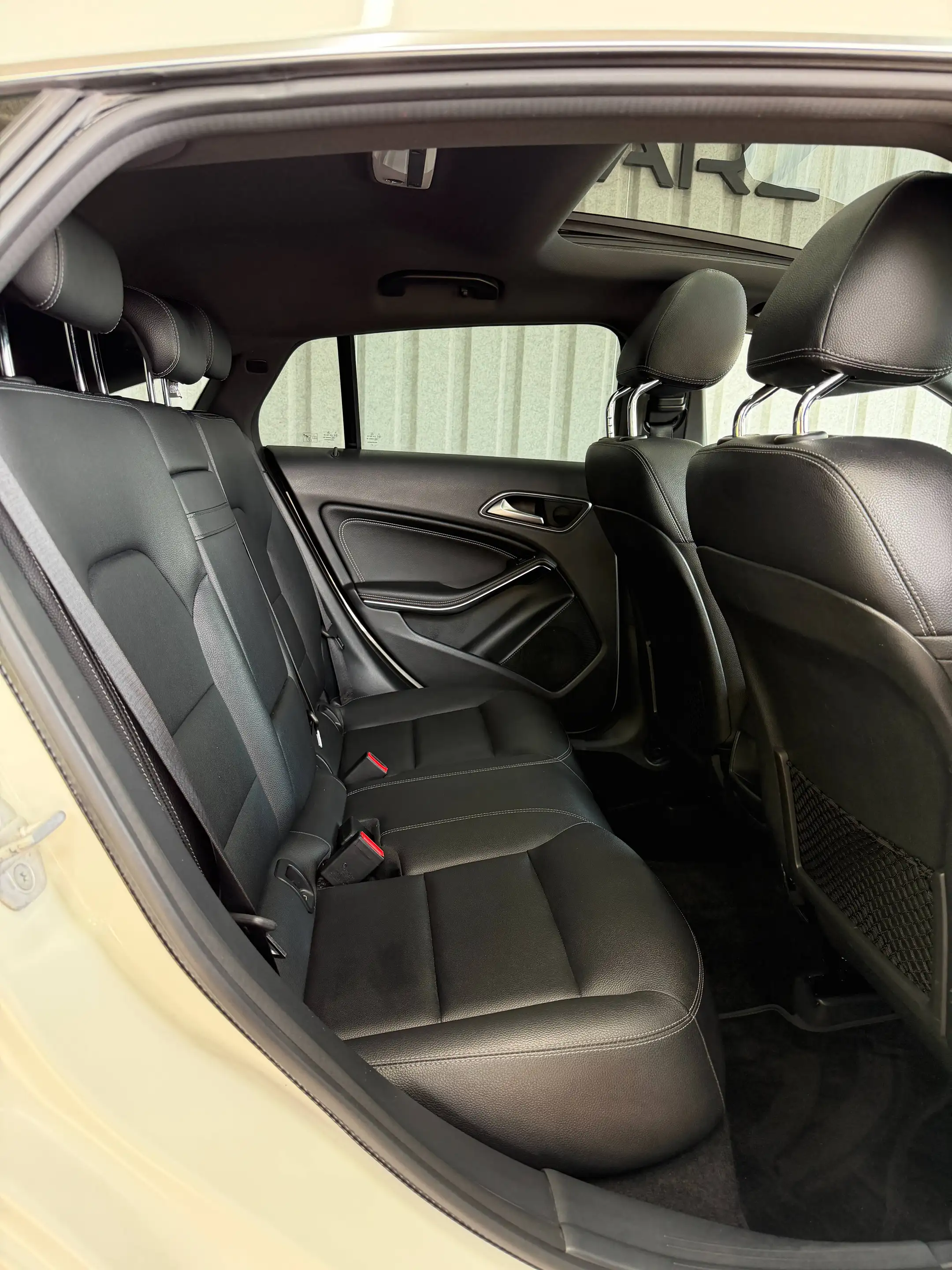 Mercedes-Benz CLA 220 CLA 220 CDI 4Matic SB Pano Led Kamera AHK StdHeiz. — photo 14