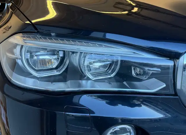 BMW X5 M view 30