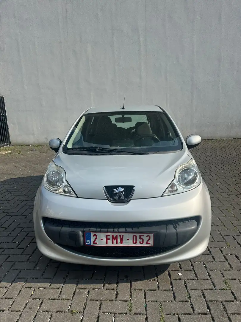 Peugeot 107 1.0e 12V 68ch Urban - 1