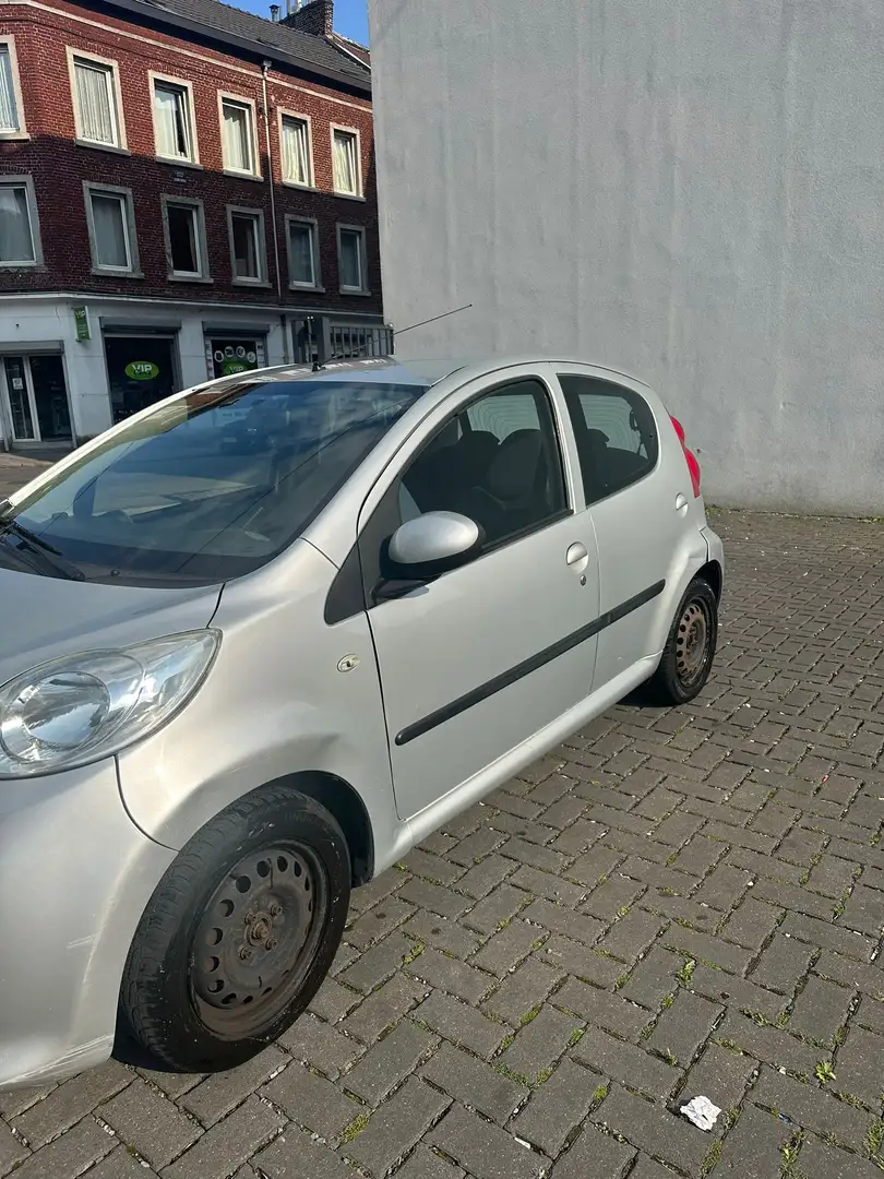Peugeot 107 1.0e 12V 68ch Urban - 2