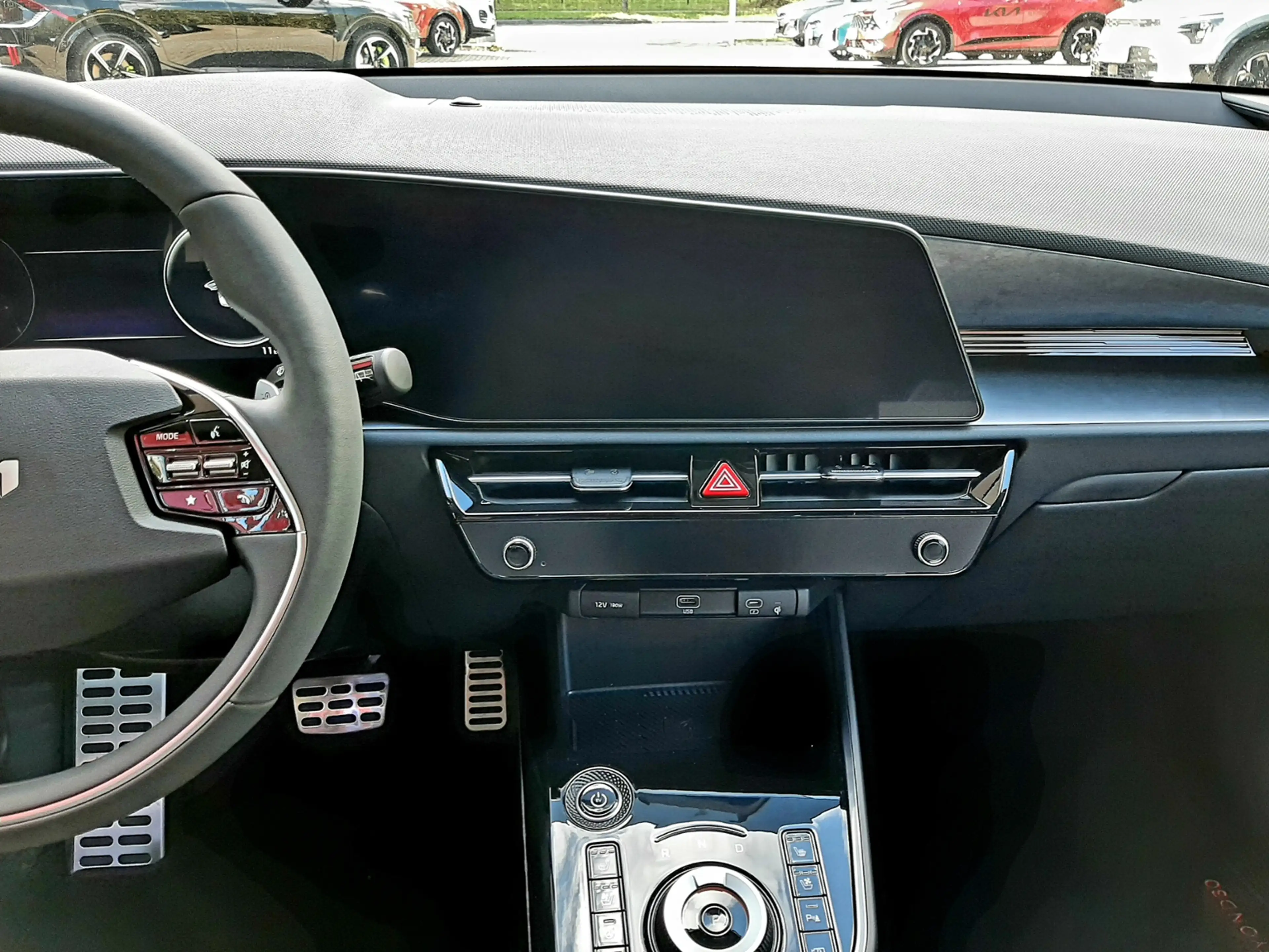 Kia Niro 64,8 kWh INS WP DW TEC REX DRG — photo 14