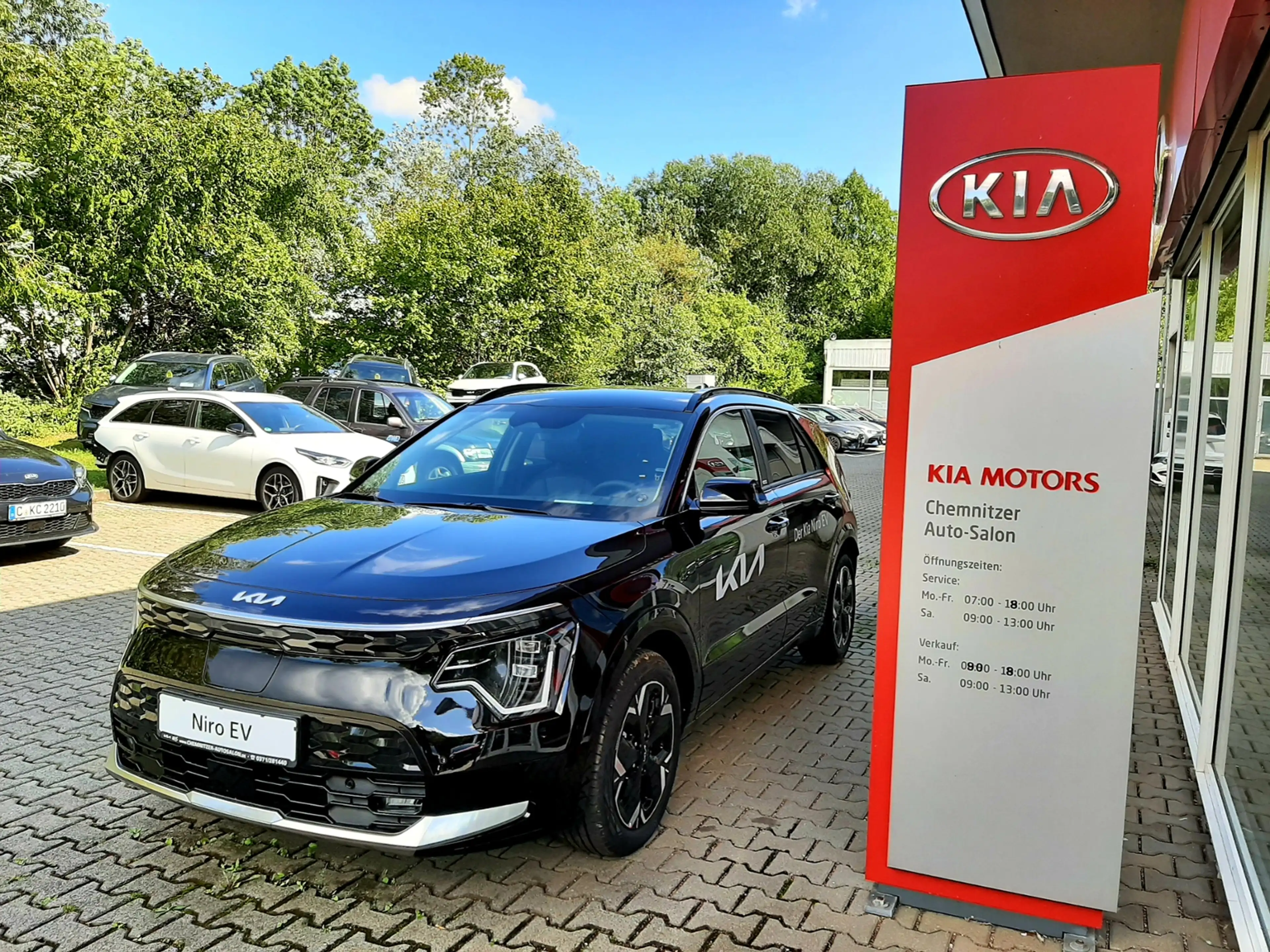 Kia Niro 64,8 kWh INS WP DW TEC REX DRG — photo 3
