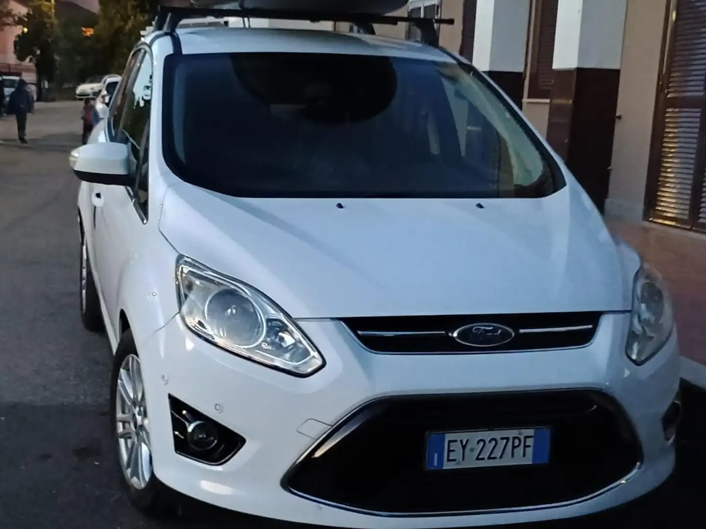 Ford C-Max C-Max II 2015 2.0 tdci Business 115cv powershift Bianco - 2