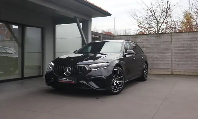 Mercedes-Benz E 53 AMG 4Matic/Night /Burmester/360°/Headup/Distr/Trekh